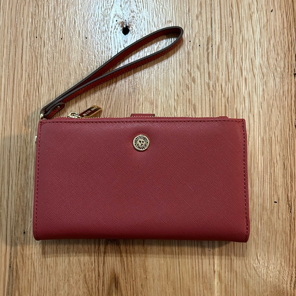 NWOT Anne Klein Wristlet Wallet